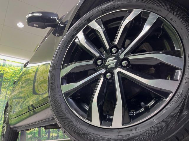 �y����16�C���`�A���~�z�C�[���z�O�ςɃ}�b�`���������A���~�z�C�[���𑕒����Ă���܂��B�e��ЊO�A���~�z�C�[����A�X�^�b�h���X�^�C�����戵�����Ă���܂��B���񂲑��k����������