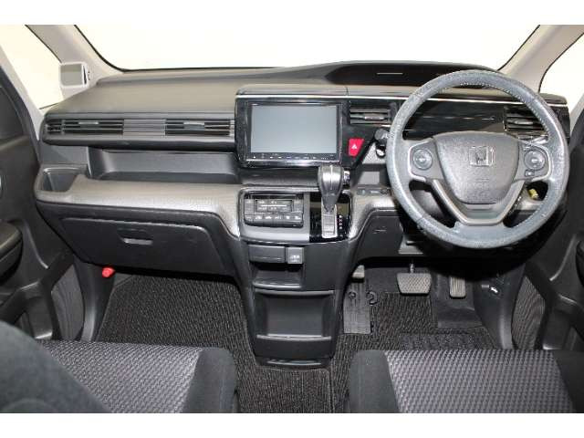 ステップワゴン1.5 スパーダ