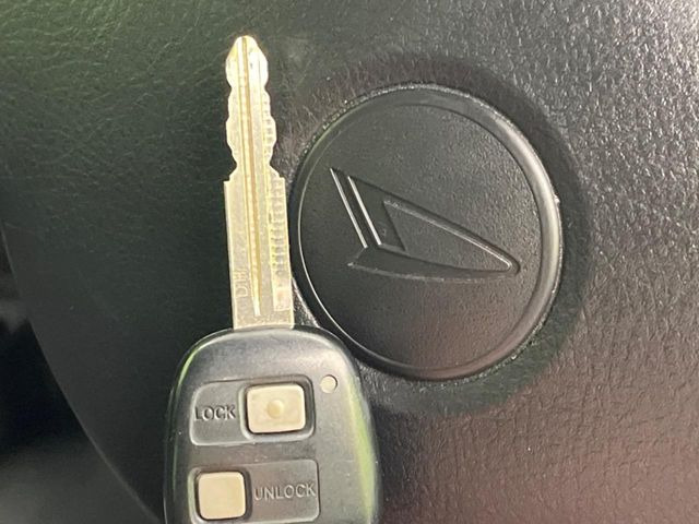 �y�L�[���X�z�������ꂽ�ꏊ����ł��{�^����Ńh�A�̊J���E�{�����ł���̂łƂ��Ă��֗�!�h�A�̌�������ɏ������邱�Ƃ�����܂����