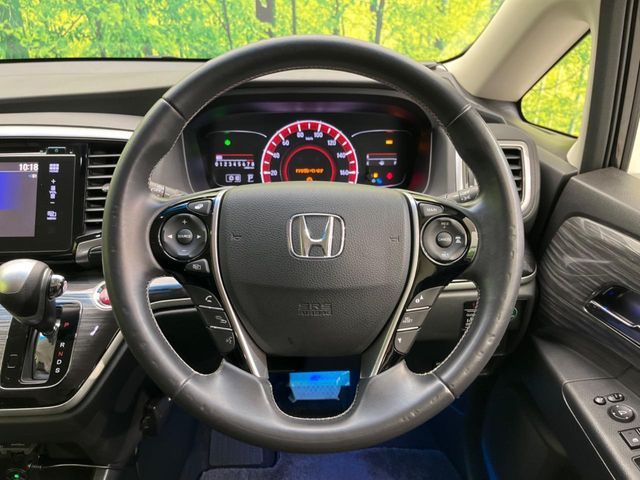 �y�����v�����X�e�A�����O�z�㎿�Ȋv���g�p���邱�ƂŁA��ɂ����������݂ƂĂ��^�]���₷���n���h���ł���