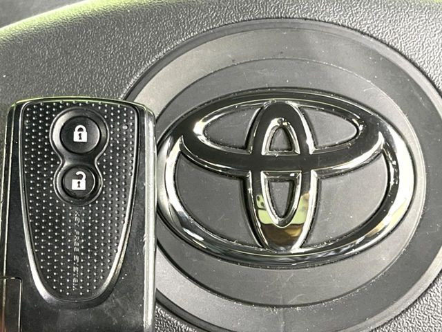 �y�X�}�[�g�L�[�z�J�o����|�P�b�g�ɓ��ꂽ�܂܂ł��h�A�̎{���E�������\�ȃX�}�[�g�L�[�𑕔��B�G���W���̃I���E�I�t�����J�M�����o���K�v����������Ƃ��Ă��֗��ł���