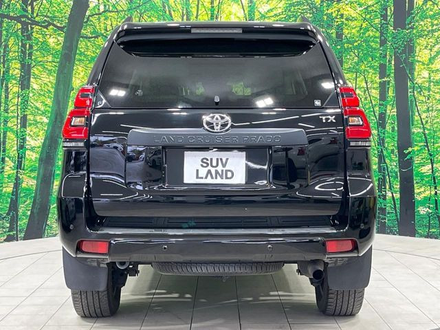 安心の最長10年・走行無制限保証(有償)をご用意。保証内容も充実はもちろん、無料点検&オイル交換や、年中無休の全国・24時間ロードサービスも付帯されておりますのでご安心下さい。