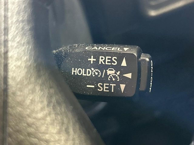 �y���[�_�[�N���[�Y�R���g���[���z�������H�ł̒��������s���y��!!�����ő��x��ۂN���[�Y�R���g���[�����A�Փˌy���V�X�e���ƘA�g���A�O���̎ԗ������m���ĎԊԂ�ۂ悤�ɑ��x���߂��Ă���܂�!!