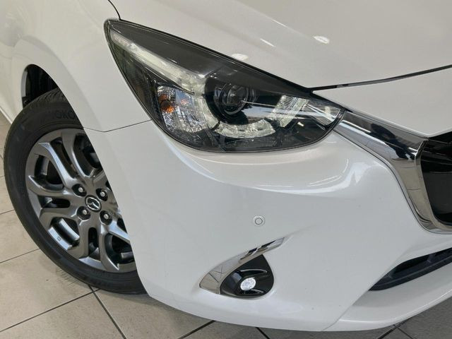 �yLED�w�b�h���C�g�z���V����ԑ��s�����ǍD�Ȏ��E���m�ۂ����S���ĉ^�]�ł��鍂�P�xLED�w�b�h���C�g�𑕔�!�_�����x�������A����d�͂��}�����Ă��܂��B