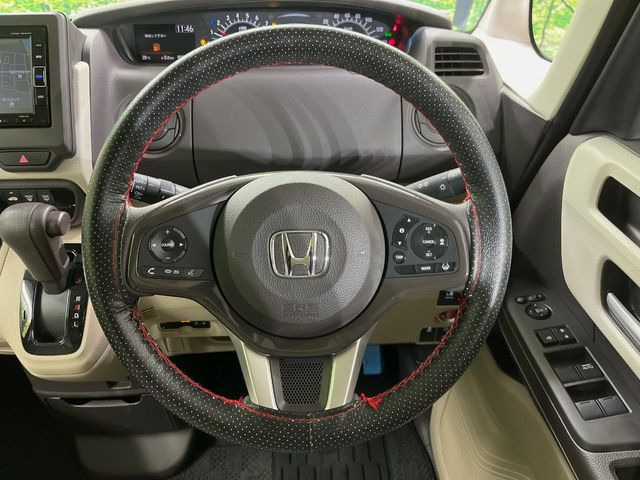 �y�X�e�A�����O�X�C�b�`�z�^�]���A�O������ڐ������炷���ƂȂ��A�I�[�f�B�I���̑��삪�\�ȕ֗��@�\!���S&���K�ȃh���C�u�����o���Ă���܂���