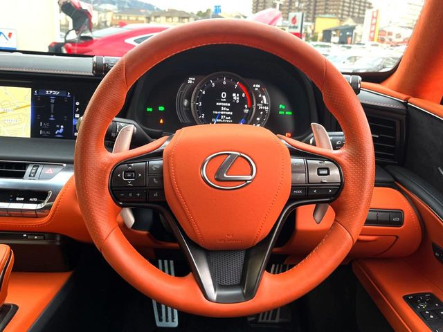 �y�����v�����X�e�A�����O�z�㎿�Ȋv���g�p���邱�ƂŁA��ɂ����������݂ƂĂ��^�]���₷���n���h���ł���