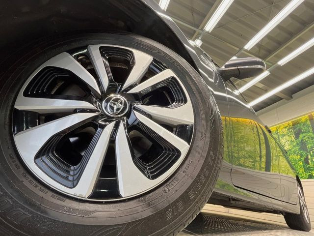 �y����15�C���`�A���~�z�C�[���z�O�ςɃ}�b�`���������A���~�z�C�[���𑕒����Ă���܂��B�e��ЊO�A���~�z�C�[����A�X�^�b�h���X�^�C�����戵�����Ă���܂��B���񂲑��k����������