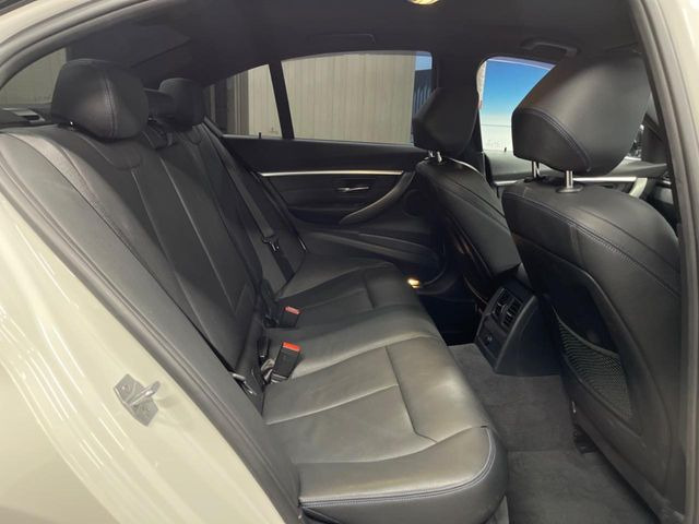 ���㕔���Ȃ��C�ɂȂ�悤�ȃL�Y�E�����ւ��蓙�A�傫�ȃ_���[�W�͂Ȃ��A�ǍD�ȏ�Ԃł��B