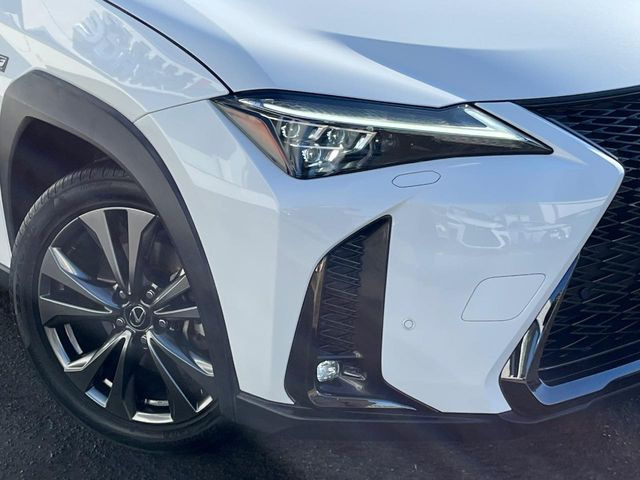 �y�O��LED�w�b�h���C�g�z�X�^�C���b�V���Ȍ����ڂ̎O��LED�w�b�h���C�g�𑕔���X�^�C�������łȂ��A��Ԃ̑��s�����E�ǍD�ň��S���Ă���肢�������܂��B