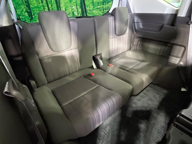 3��ڃV�[�g�͂�������ԗǍD����l�ł��������ƍ����Ē����܂��̂ŁA��l���ł̂��o���������N���N�ł��􂲉Ƒ��ŁA�C�̒m�ꂽ���ԂŁA�h���C�u�ɍs���̂��y���݂ł��ˁ�