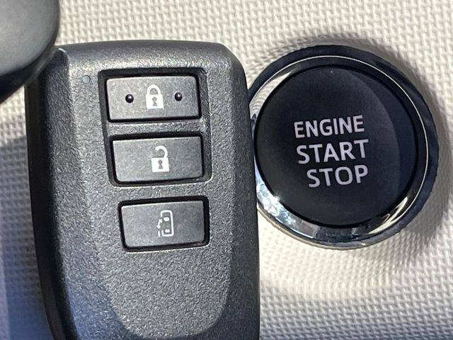 �y�X�}�[�g�L�[�z�J�o����|�P�b�g�ɓ��ꂽ�܂܂ł��h�A�̎{���E�������\�ȃX�}�[�g�L�[�𑕔��B�G���W���̃I���E�I�t�����J�M�����o���K�v����������Ƃ��Ă��֗��ł���