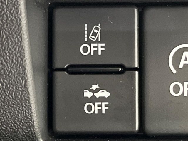 �y�X�Y�L �Z�[�t�e�B�T�|�[�g�z���s���ɑO���̎ԗ�����F�����A�Փ˂������Ȏ��͌x��ƃu���[�L�ŏՓˉ���Ɣ�Q�y�����A�V�X�g�B�����S�Ƀh���C�u�����y���݂��������܂��B