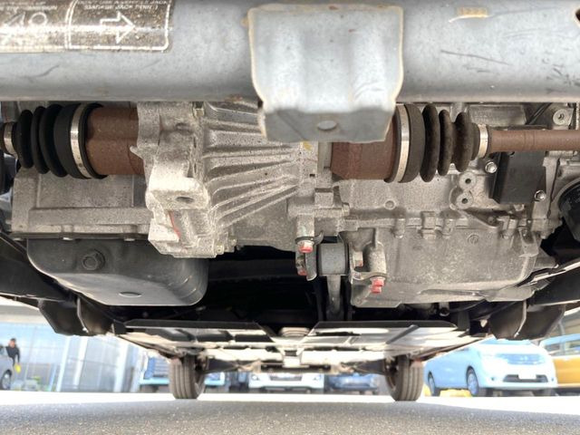 ����肪���ꂢ�Ȃ����ɁA�h�K���H�̎{�H���I�X�X���B�~��n��͂������A���ݕ��ɂ��Z���̕���A��Ń}�����E�E�B���^�[�X�|�[�c���������ɑ�ύD�]���������Ă���܂��B