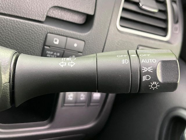 �y�I�[�g���C�g�z����̖��邳�ɉ����Ď����Ńw�b�h���C�g�̓_���E�������ł���@�\�ł�!���C�g�̕t���Y��E�����Y��Ȃǂ������Ȃ�A�J�̓���[���̑��s�����S!�g���l���ʉߎ����֗��ł��ˁ�