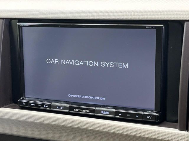 �y�i�r�Q�[�V�����z�g���₷���i�r�ŖړI�n�܂ł�������ē����Ă���܂��B�e��I�[�f�B�I�Đ��@�\���[�����Ă���A���Ԃ̉^�]������Ɋy�����Ȃ�܂�!!