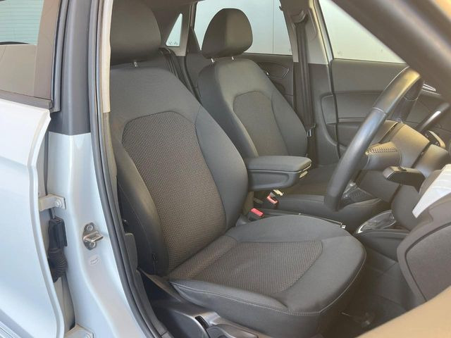 �^�]�ȃV�[�g���͎g�p�������Ȃ��A�ǍD�ȏ�ԂƂȂ��Ă��܂��B���J�Ɏg���Ă������Ƃ��悭�킩��܂��ˁB