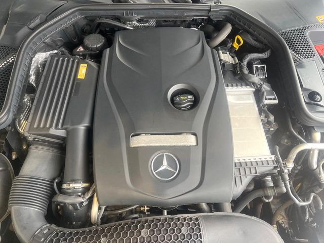 �����X�ł́A�e���[�J�[�̐�p�f�f�e�X�^�[�𓱓��B���Ǝ��i�����e�N�j�J���X�^�b�t���풓���Ă���܂��̂ŁA������̍ۂɂ����S���Ă����p���������܂��B