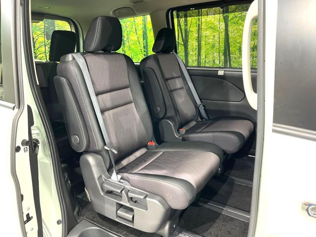 ���ڒ����̓E�H�[�N�X���[�ƂȂ��Ă���܂��B���ڂƎO��ڂ̈ړ�����~�肪�Ƃ��Ă��y�ɂȂ�̂ŁA���~��̍ۂ��X�g���X�������邱�Ƃ͂���܂����