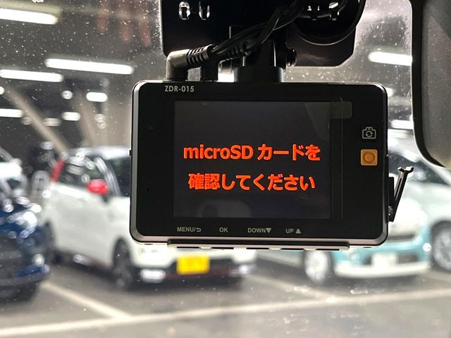 �y�h���C�u���R�[�_�[�z���S�E���S�ȃJ�[���C�t�ɕK�{�̃h���C�u���R�[�_�[�𑕔�!���s���͂������A������^�]�⎖�̂ɑ��������ۂ̏󋵂��f���ŋL�^���A����̃��X�N�ɔ����܂��B