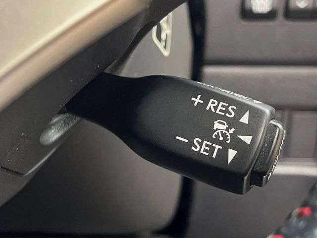 �y���[�_�[�N���[�Y�R���g���[���z�������H�ł̒��������s���y��!!�����ő��x��ۂN���[�Y�R���g���[�����A�Փˌy���V�X�e���ƘA�g���A�O���̎ԗ������m���ĎԊԂ�ۂ悤�ɑ��x���߂��Ă���܂�!!