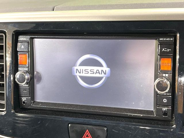 �y�����i�r�z�l�C�̏����i�r�𑕔����Ă���܂��B�i�r�̎g���₷���͂������A�I�[�f�B�I�@�\���[��!�L�����v�◷�s�͂������A�ʋ΂┃�����ȂǕ��i�̃h���C�u���y�����Ȃ�͂���