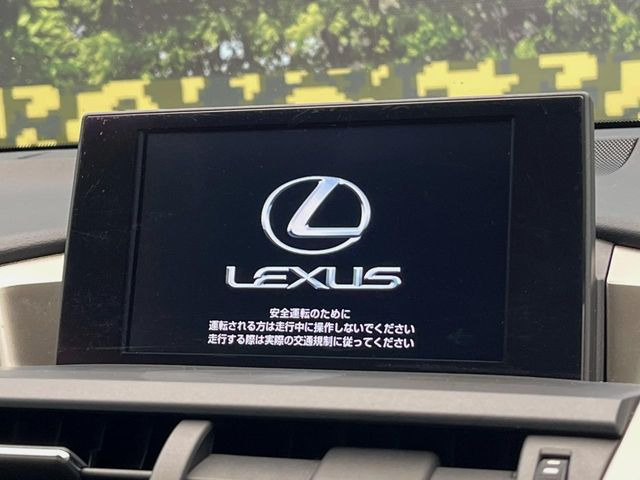 �y�����i�r�z�l�C�̏����i�r�𑕔����Ă���܂��B�i�r�̎g���₷���͂������A�I�[�f�B�I�@�\���[��!�L�����v�◷�s�͂������A�ʋ΂┃�����ȂǕ��i�̃h���C�u���y�����Ȃ�͂���