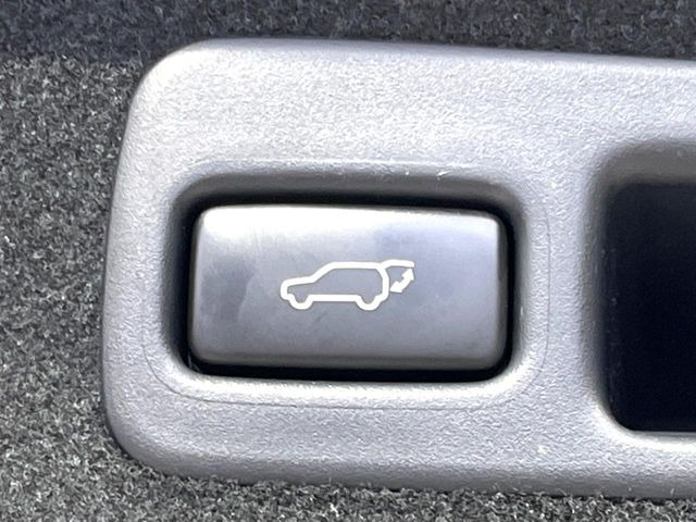 �y�p���[�o�b�N�h�A�z�X�}�[�g�L�[��^�]�Ȃ̃{�^�������������Ń��A�Q�[�g�������ŊJ���܂�!�ו��������Ă��鎞��A�����ʒu�ɂ���o�b�N�h�A��߂�ۂɕ֗��ȋ@�\�ł���