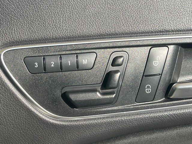 �y�������[�V�[�g�z�h���C�o�[���Ƃɐݒ肵���V�[�g�ʒu���L�����āA�{�^����Ő؂�ւ��ł���֗��ȋ@�\!�^�]����������������������邲�ƒ�ɂ������߂ł�