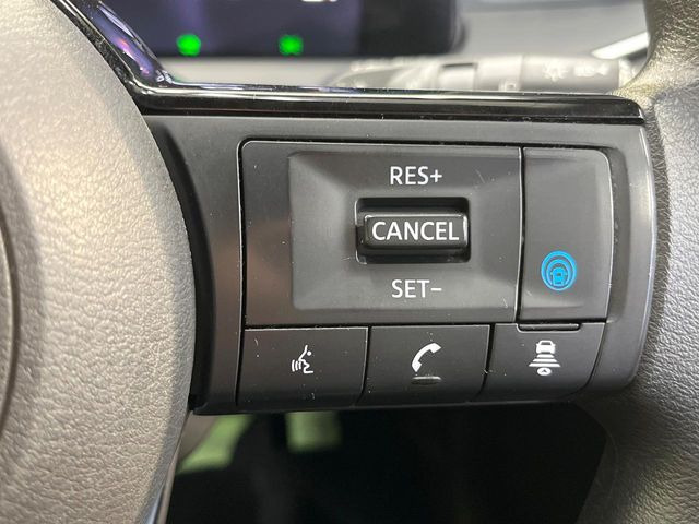 �y�v���p�C���b�g�z�������H�ł̒��������s���y��!!�a�؎��Ə��񑖍s�̃V�[���ŁA�A�N�Z���E�u���[�L�E�X�e�A�����O�������Ő��䂵�A�������^�]�̕��S���y�����Ă���܂���