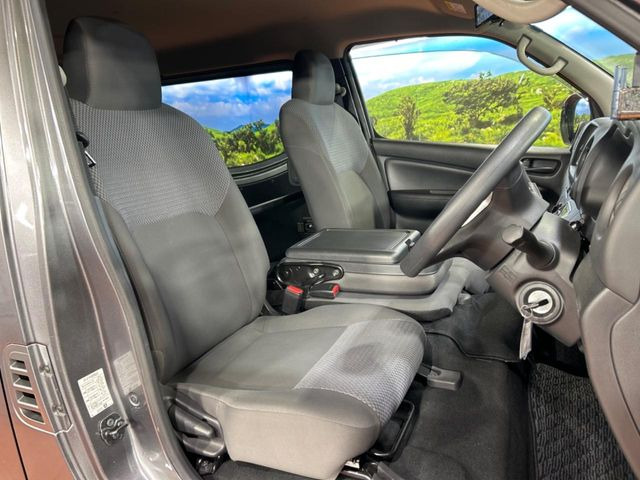 �^�]�ȃV�[�g���͎g�p�������Ȃ��A�ǍD�ȏ�ԂƂȂ��Ă��܂��B���J�Ɏg���Ă������Ƃ��悭�킩��܂��ˁB