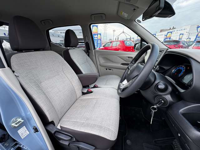 ���J�[�i�r�A�A���~�z�C�[���AHID���C�g���̃J�[�p�i��������舵���Ă��܂�������]������΂��Ђ����k����������