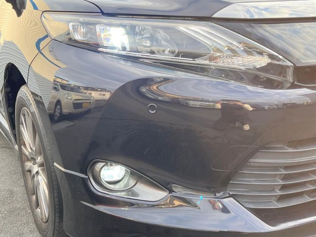 �yLED�w�b�h���C�g�z���V����ԑ��s�����ǍD�Ȏ��E���m�ۂ����S���ĉ^�]�ł��鍂�P�xLED�w�b�h���C�g�𑕔�!�_�����x�������A����d�͂��}�����Ă��܂��B