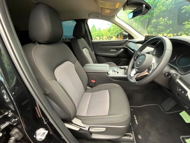 �^�]�ȃV�[�g���͎g�p�������Ȃ��A�ǍD�ȏ�ԂƂȂ��Ă��܂��B���J�Ɏg���Ă������Ƃ��悭�킩��܂��ˁB