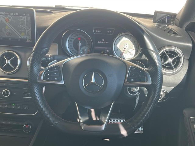 �y�����v�����X�e�A�����O�z�㎿�Ȋv���g�p���邱�ƂŁA��ɂ����������݂ƂĂ��^�]���₷���n���h���ł���