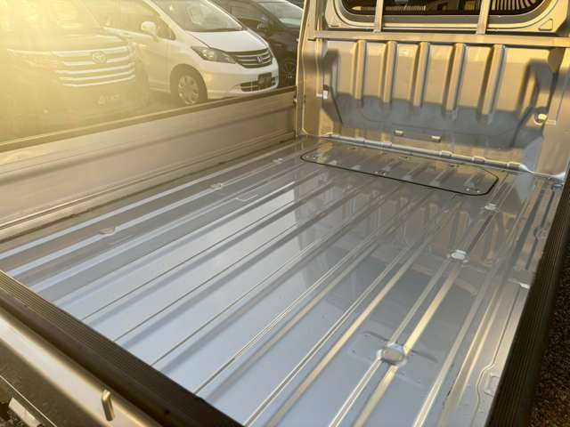 ����E�������X���[�N���X����X�ɂ��C����������!���悵�����Ԃ��_�C���N�g�ɒ��̂��Ă���܂��̂ŁA���[�����i�Ŕ���o���܂�!