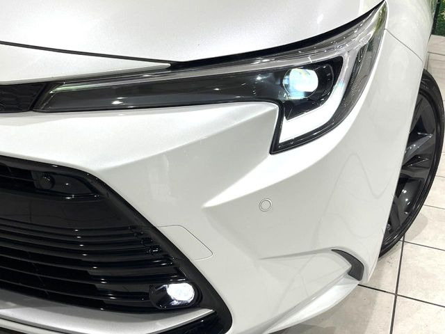 �yLED�w�b�h���C�g�z���V����ԑ��s�����ǍD�Ȏ��E���m�ۂ����S���ĉ^�]�ł��鍂�P�xLED�w�b�h���C�g�𑕔�!�_�����x�������A����d�͂��}�����Ă��܂��B