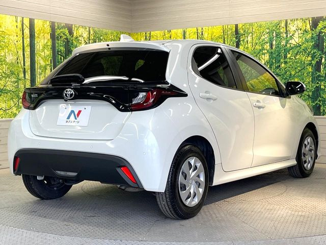 ��D�]�𒸂��Ă���܂��{�f�B�̒e�X�v���b�V���R�[�g���D�]��t���B�ʏ�̃K���X�R�[�g�ƈقȂ�A�ϋv�N��6�N�̖��@���K���X�R�[�e�B���O���A�{�f�B���L���C�ȏ�Ԃɕۂ��Ă���܂��B