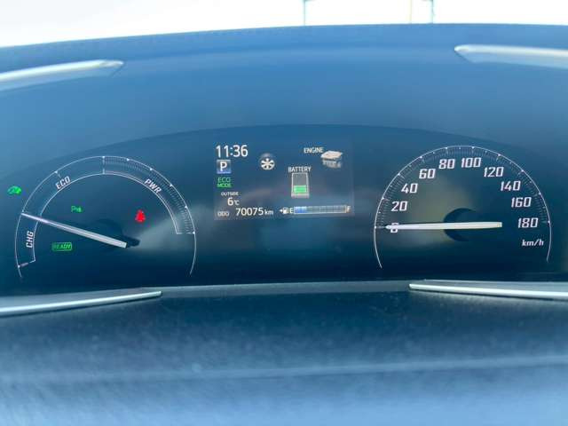 彦根インターからお車で3分とアクセス便利!近くには有名観光地の彦根城もありますので、観光と合わせてのご来店も良いですね♪活気溢れる自慢のスタッフがお客様のご来店をお待ちしております!