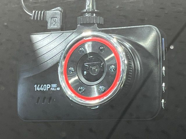 �y�h���C�u���R�[�_�[�z���S�E���S�ȃJ�[���C�t�ɕK�{�̃h���C�u���R�[�_�[�𑕔�!���s���͂������A������^�]�⎖�̂ɑ��������ۂ̏󋵂��f���ŋL�^���A����̃��X�N�ɔ����܂��B