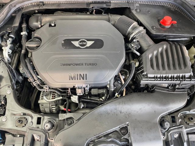 �����X�ł́A�e���[�J�[�̐�p�f�f�e�X�^�[�𓱓��B���Ǝ��i�����e�N�j�J���X�^�b�t���풓���Ă���܂��̂ŁA������̍ۂɂ����S���Ă����p���������܂��B