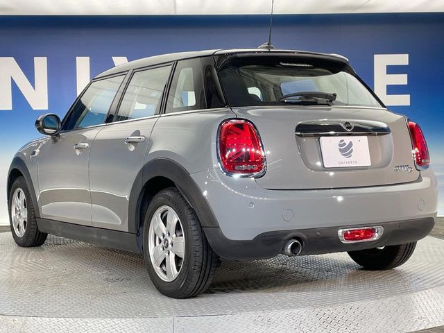 �������t�т̕ۏ؂̑��A���S�̍Œ�3�N�E���s�������ۏ�(�L��)�����p�ӁB�A���Ԃ����S���Ă��y���݂���������l�A�ۏؓ��e���[���͂������A�����_��&�I�C�������⃍�[�h�T�[�r�X���t�т��Ă���܂��B