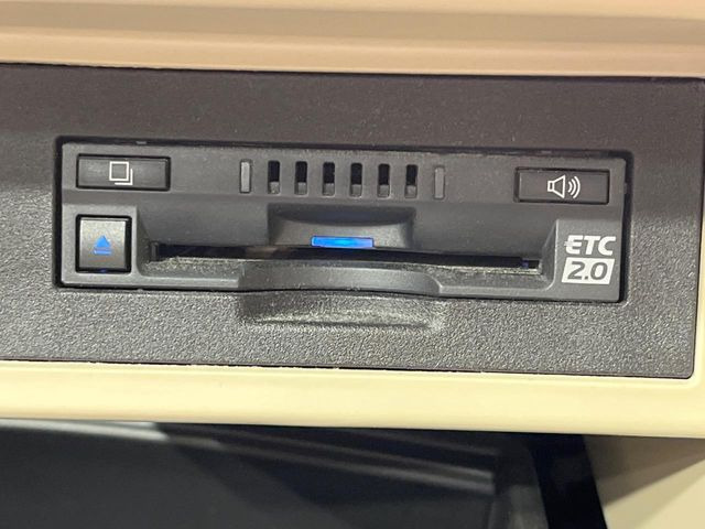 【ETC】高速道路の料金所をストレスなく通過!話題のスポットやサービスエリアに多い「スマートIC」利用時は必須のアイテムです。当店でセットアップを実施、ご納車当日からすぐにご利用いただけます!