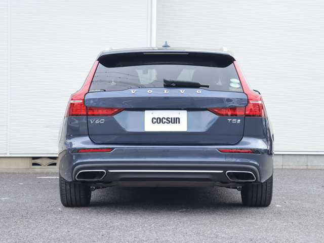 ���s�^�G���W���ɂ̓{���{�̔F�؂��擾����MOTUL�̍����I�C��SPECIFIC RBS0-2AE(0W-20)���g�p���܂��B