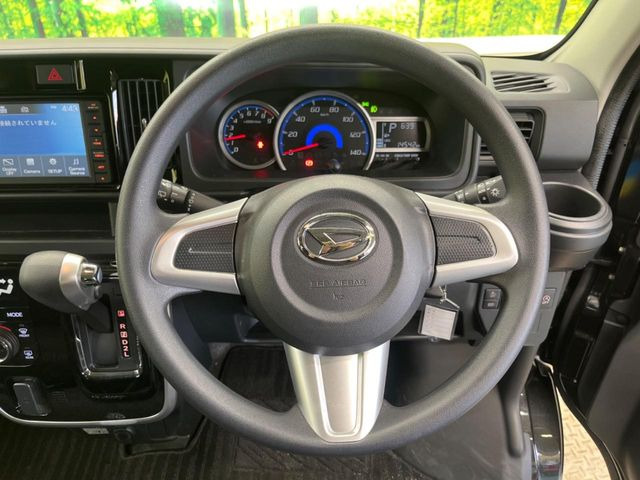 �y�X�}�[�g�A�V�X�g�V�z���s���ɑO���̎ԗ�����F�����A�Փ˂������Ȏ��͌x��ƃu���[�L�ŏՓˉ���Ɣ�Q�y�����A�V�X�g�B�����S�Ƀh���C�u�����y���݂��������܂��B