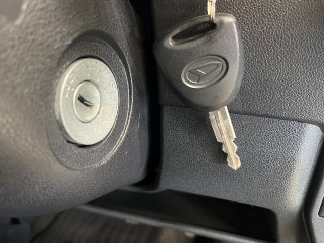 �y�L�[���X�z�������ꂽ�ꏊ����ł��{�^����Ńh�A�̊J���E�{�����ł���̂łƂ��Ă��֗�!�h�A�̌�������ɏ������邱�Ƃ�����܂����