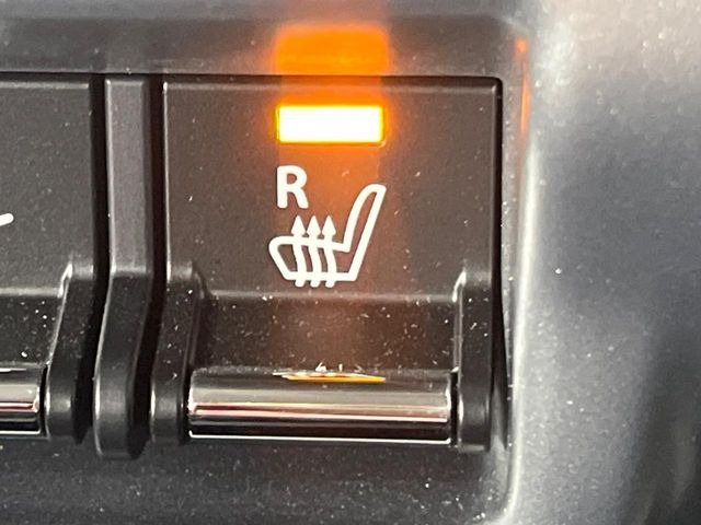 �y�V�[�g�q�[�^�[�z�������ɏd�󂷂�V�[�g�q�[�^�[!�G�A�R����葁�����܂��Ă����̂Ŋ�����̐l�����S�ł��ˁ�G�A�R���̉����͊������邩����A�Ƃ������ɂ����������߂ł��B