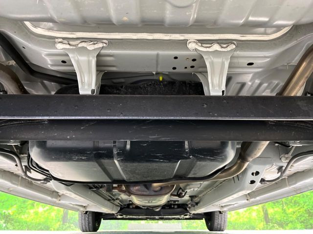 ����肪���ꂢ�Ȃ����ɁA�h�K���H�̎{�H���I�X�X���B�~��n��͂������A���ݕ��ɂ��Z���̕���A��Ń}�����E�E�B���^�[�X�|�[�c���������ɂ��D�]���������Ă���܂��B