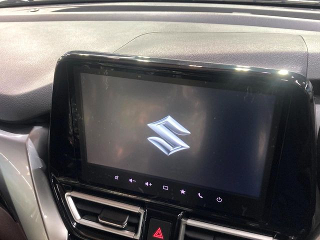 �y���[�J�[�����i�r�z�C���e���A�ɗn�����ރX�^�C���b�V���ȁu��p�݌v�v���[�J�[�i�r�𑕔��􎋔F���⑀�쐫�ȂǊ�{���\�ɂ��D��A���㎿�ȃJ�[���C�t�����y���݂��������܂��B