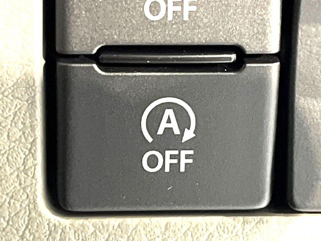 �y�A�C�h�����O�X�g�b�v�z�ԐM����a�؂Œ�Ԃ����ۂɃG���W�����~���A���ʂȔR���̏����}���܂��B�R��������ی�ɂȂ���@�\��G���W���̓u���[�L�𗣂��΍Ďn�����܂��B