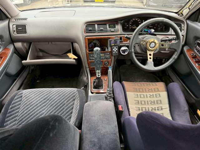 �C�ɂȂ邨�Ԃ�����܂�����E�̓d�b�ԍ����璼�ڂ��X�ɂ��₢���킹���������B�x�����@����ԗ����A��Ԃ܂łȂ�ł������������Ē����܂��B�X�^�b�t�ꓯ���A�����҂����Ă���܂��B